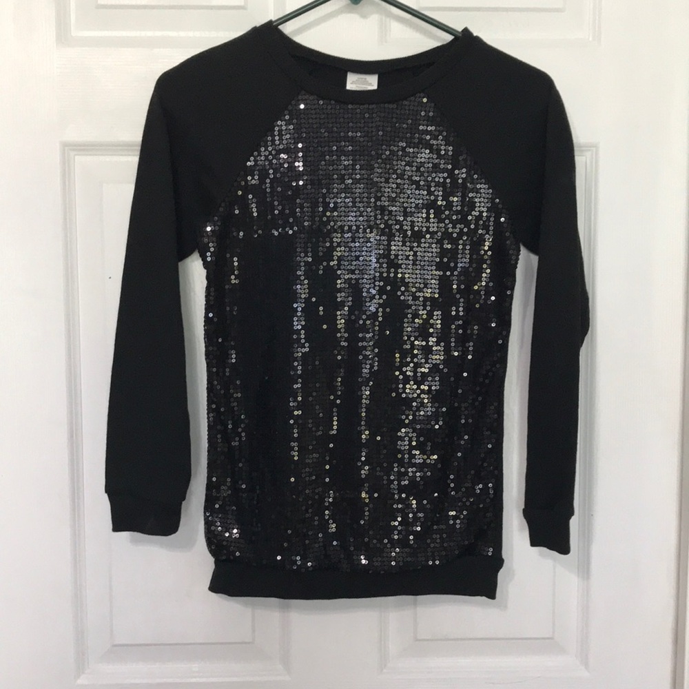 Black sequined sweater. Girls 10/12
